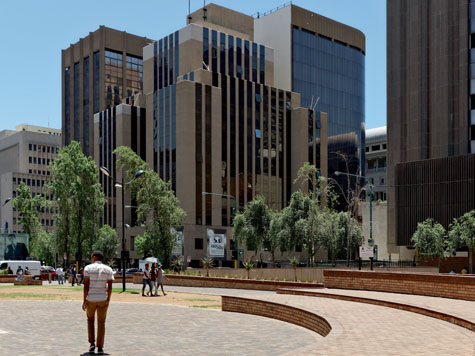 beyers_naude_square2